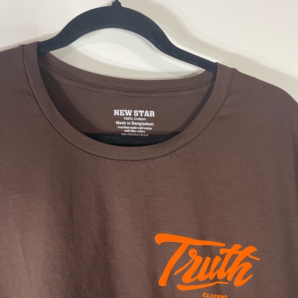 Brown Tee with Orange Detail - Picture 3 of 5